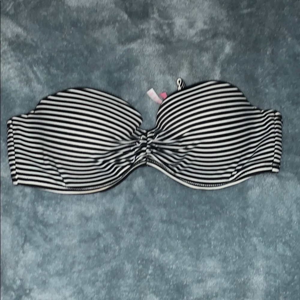 VS swim top size 36B